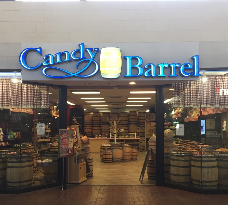 candy-barrel-photo